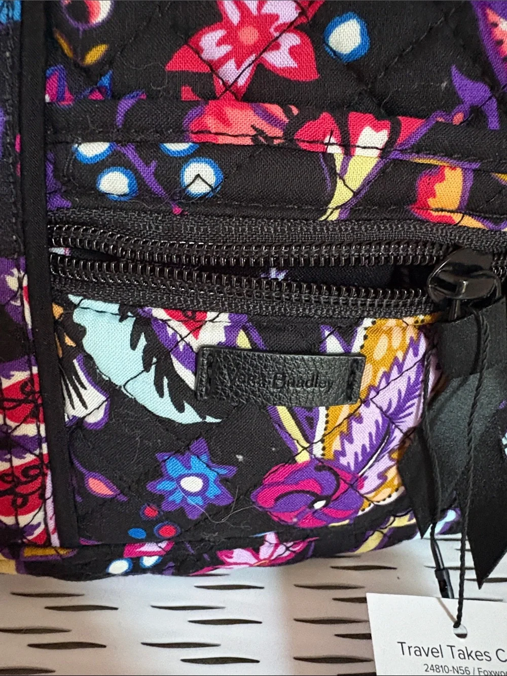 NWT Vera Bradley Floral Quilted Cosmetic Case Black Multicolor Foxwood print